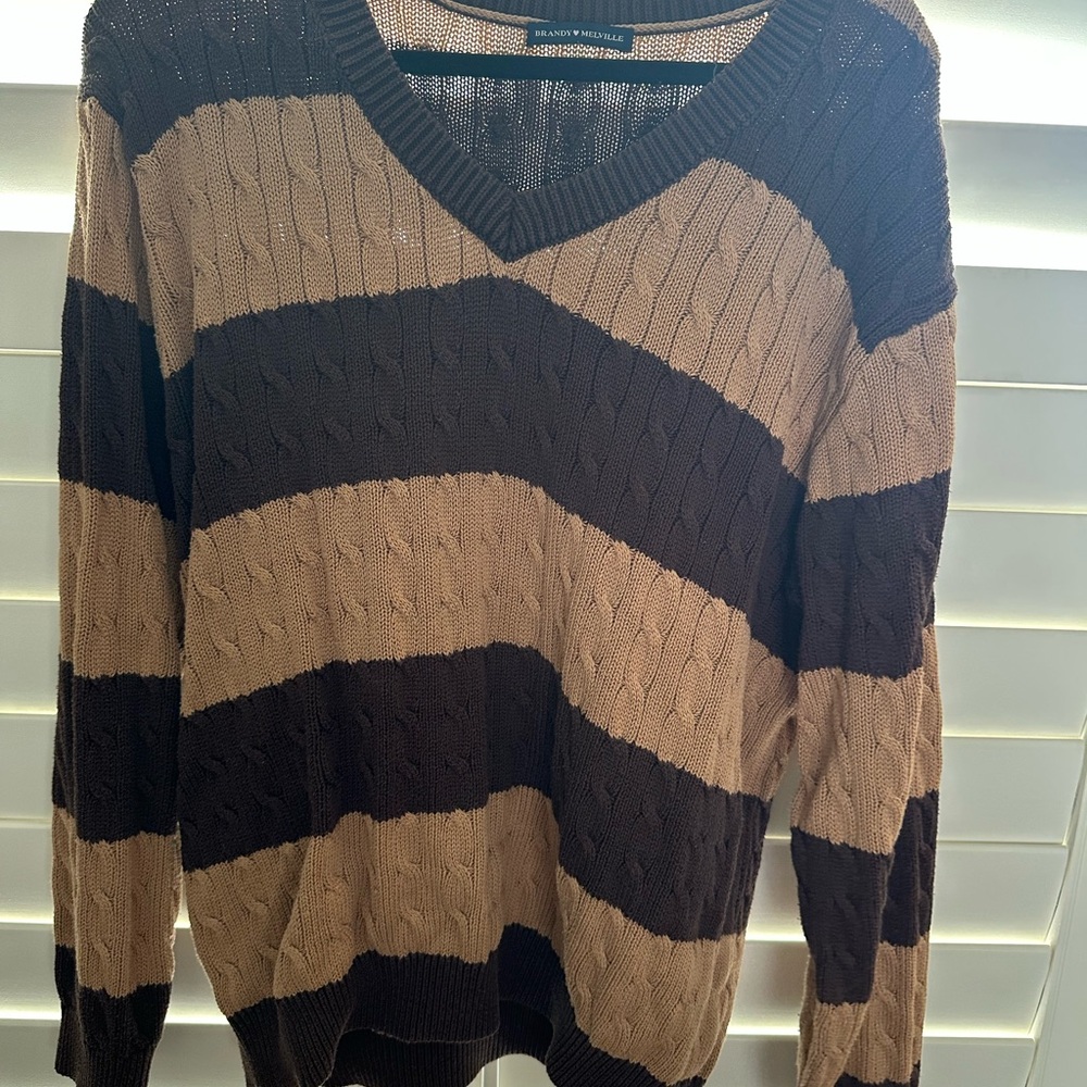 Brandy Melville Oversized Sweater in Black and Brown